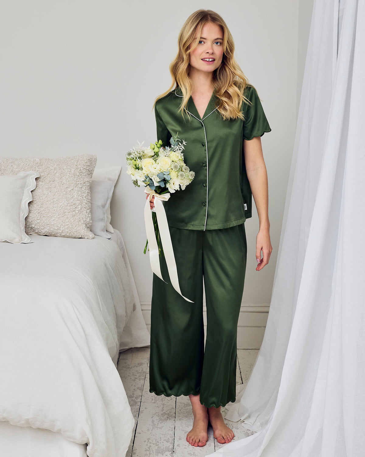 Satin Scallop Edge Long Pyjama Set Forest Green