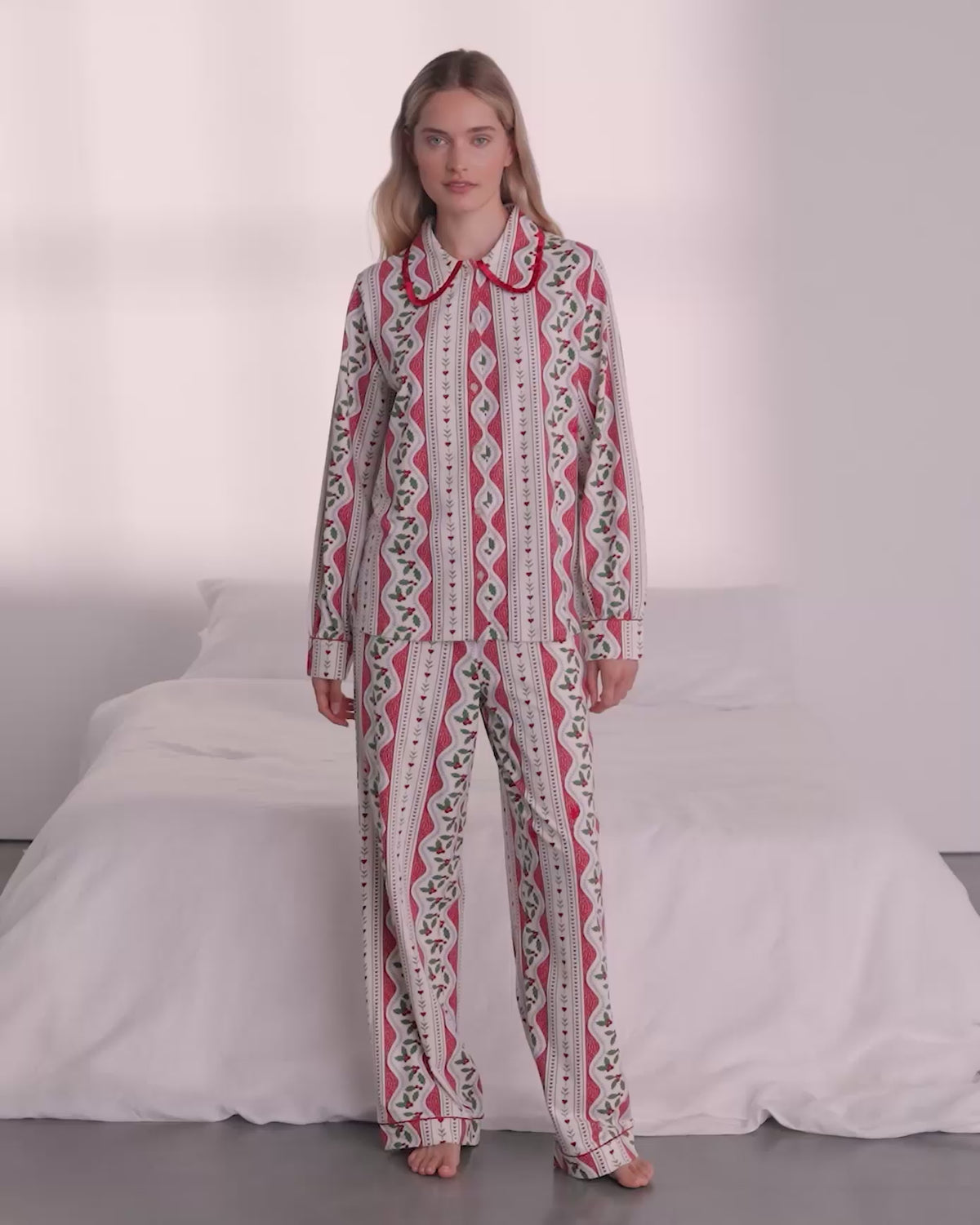 Organic Cotton Garland Holly Stripe Print Long Pyjama Set