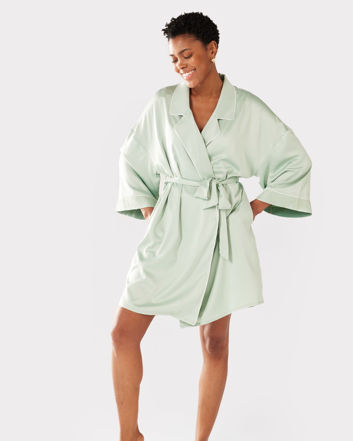 Sexy Sheer Green Faux Fur Womens Winter Bathrobe Floor Length Robe For  Bridesmaids And Bridal Sleepwear Style 307R From Wedswty68, $70.12 |  DHgate.Com